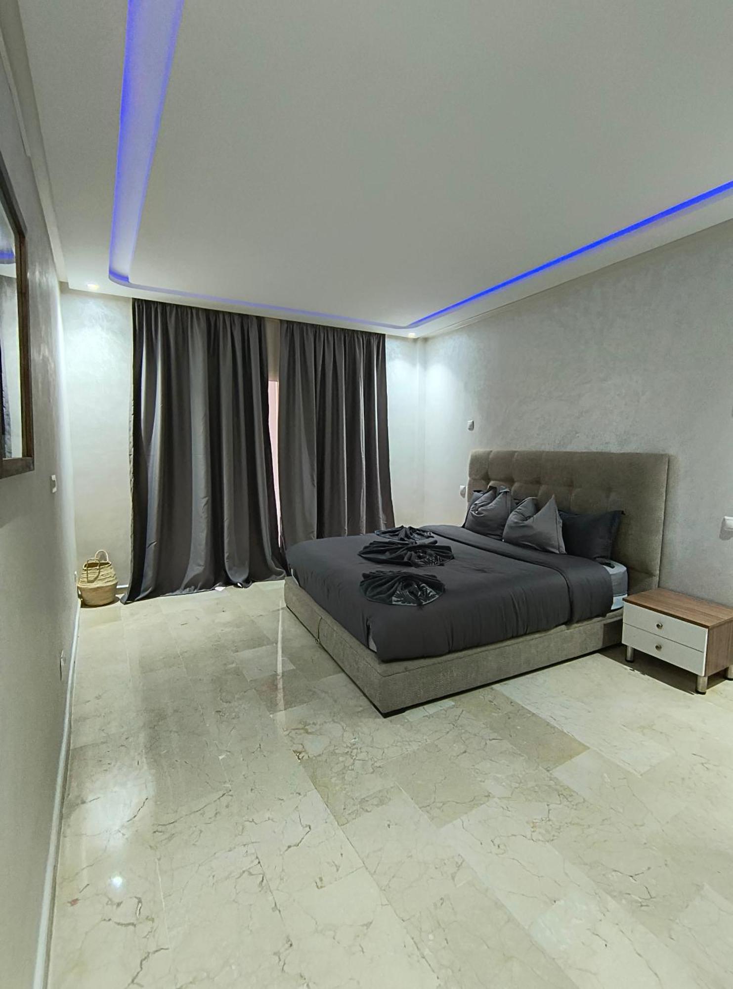 Sweet Apartment